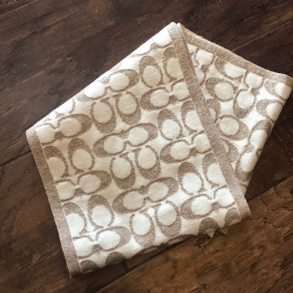 Coach Gold&Cream Scarf